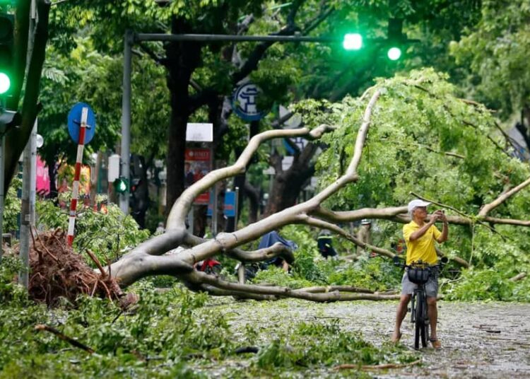 Super Typhoon Yagi Kills 59