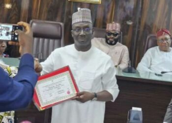 INEC Presents Certificates Of Return To Edo Gov Gov-elect Okpebholo, Deputy Idahosa
