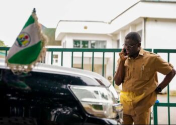 JUST-IN: Security Beef Up At Edo Gov’t House As Tension Mounts Over Shaibu’s Alleged Invasion Plot