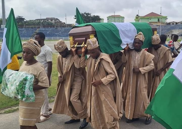National Flag Designer Akinkunni Buried In Oyo One Year After 1 national flag designer