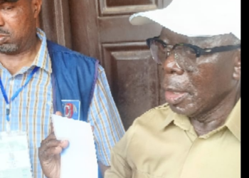 Edo Poll: Oshiomhole Denies APC Vote-buying Allegation