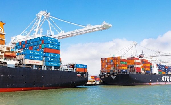 ships at nigeria port