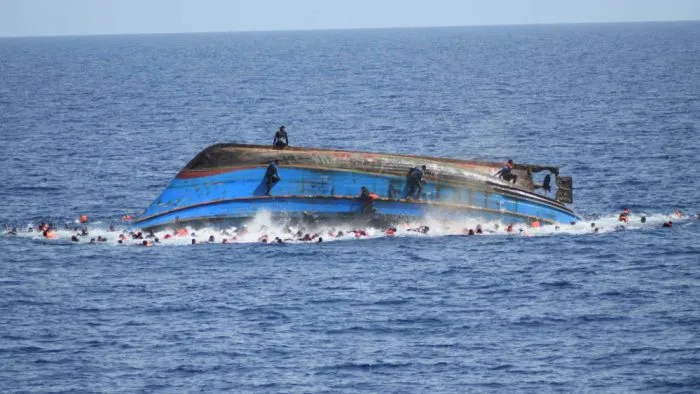 JUST-IN: 21 Passengers Missing As 2 Boats Collide In Lagos 1 27 drown 50 missing as Congo boat capsized e1500304214452
