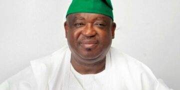 Plateau Governor, Mutfang, Moves To End Crisis In Nasarawa PDP