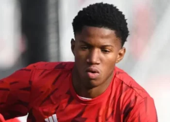 Obi-Martin Signs Manchester United Contract