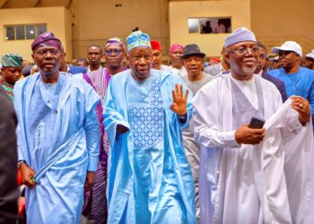 PICTORIAL: Ganduje, South-West APC Govs Storm Ondo To Reconcile Aggrieved Members