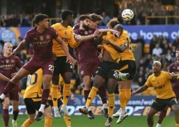 Man City Edge Wolves With Stones’ Controversial Winner