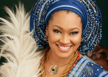 Senator Natasha Lights Up Ege Community