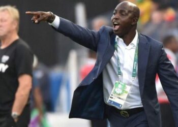 Siasia Confirms Talks With South African Clubs