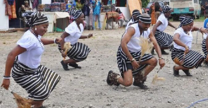 tiv attire