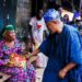 PICTORIAL: Osun Monarch Oluwo Shares Cash, Rice To Aged Subjects