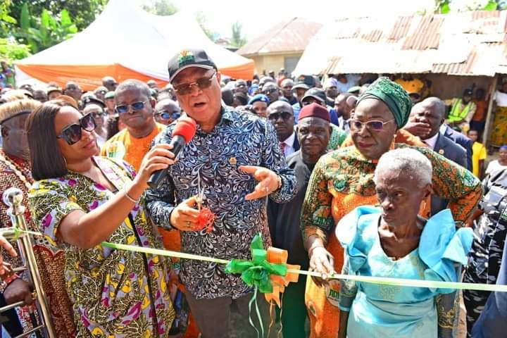 Succour For 90-yr-old Widow As Gov Eno Offers Free Home 1 WhatsApp Image 2024 10 26 at 11.51.04