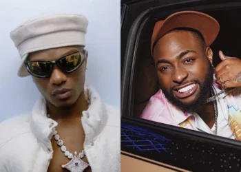 Wizkid Reignites Feud With Davido, Calls His Music ‘Trash’