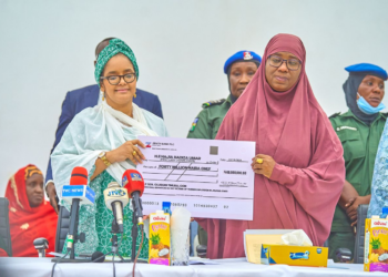 Remi Tinubu Donates N40m, Food Items To Jigawa Tanker Fire Victims