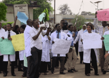 Patients Groan As JOHESU Continues Warning Strike