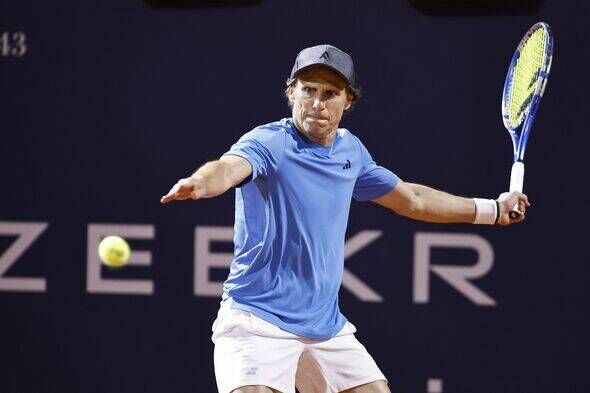Ex-Uruguagy Star, Diego Forlán, Loses Pro Tennis Debut 1 284988