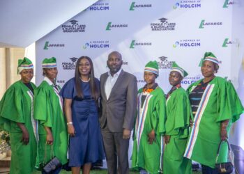 Lafarge Africa Promotes Gender Diversity, Trains 40 Female Tilers