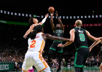 NBA: Celtics Prevail In Test Game, Hand Cavaliers First Defeat