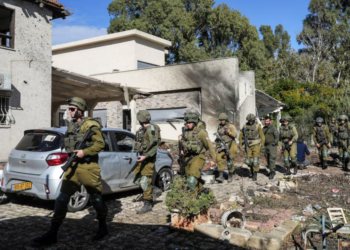 Israel, Hezbollah Agree To US, France-backed Ceasefire