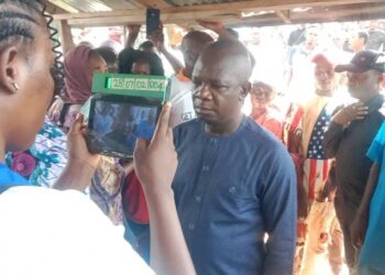 Ondo Decides: PDP Candidate Ajayi Votes, Accuses INEC Of Compromise
