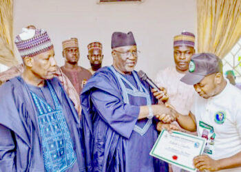 Youths Empowerment: Yobe Govt Presents Starter Kits To Shoemaking Trainees