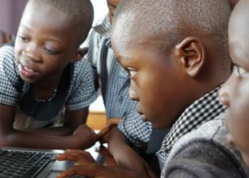 Experts Highlight Parental Controls To Protect Vulnerable Children Online