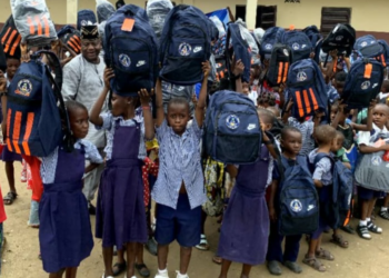 Diaspora Group Woos School Children With Incentives In Akwa Ibom