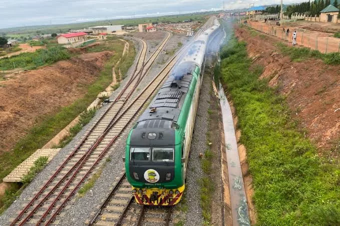 NRC Expands Abuja-Kaduna Peak Services Amid Demand Surge 1 train 679x452 1
