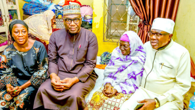 L-R: Hajia Ayobola Abdulsalam; Kwara State Governor AbdulRahman AbdulRazaq; Hajia Falilatu Akanbi (mother of the deceased); and  Alhaji Tunde Akanbi  during a condolence visit to the family of the late wife of former Chief of Defence Staff, Hajia Aminat Modupe Ibrahim, in Ilorin. PHOTO: ABDULLAHI OLESIN