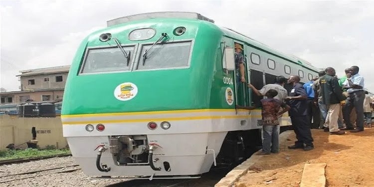 Yuletide: Surge In Passengers As Free Train Service Enters Day 3 1 7601235c 436f 40d1 bef5 7250b36616f3