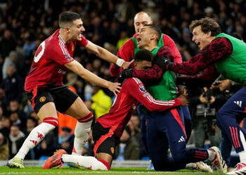 Man City’s Woes Continue, Lose Manchester Derby To United