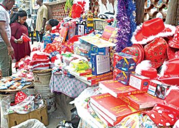 Christmas In The  Air Despite Hardship