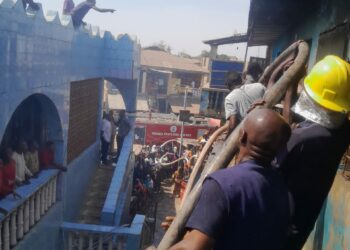 Firefighters Save Multi-million Naira Property As Fire Guts Kwara Market