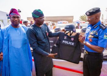 PICTORIAL: Lagos Gov’t Donates 250 Brand New Patrol Vehicles To Police