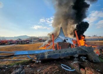 South Korean Plane Crashes, Over 100 Feared Dead