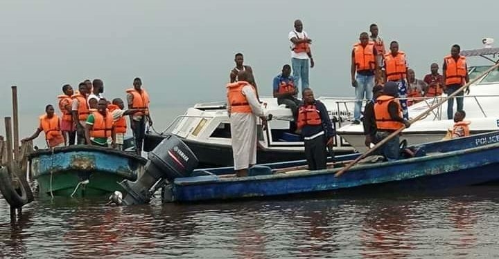 Mishap In The Niger Delta 1 Man two sons die in Niger boat mishap