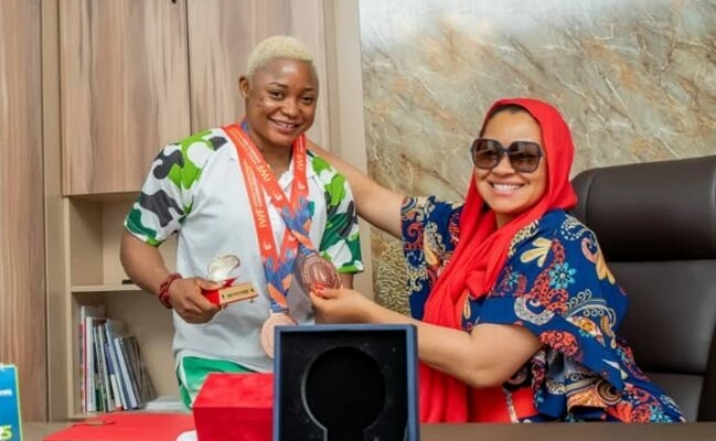 Sen Akpoti-Uduaghan Supports Kogi-Born Gold Medalist With N2m 1 Sarah Ovayioza Matthew With Natasha Akpoti 649x400 1