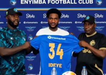 Enyimba Unveil Ex-Super Eagles Striker Ideye