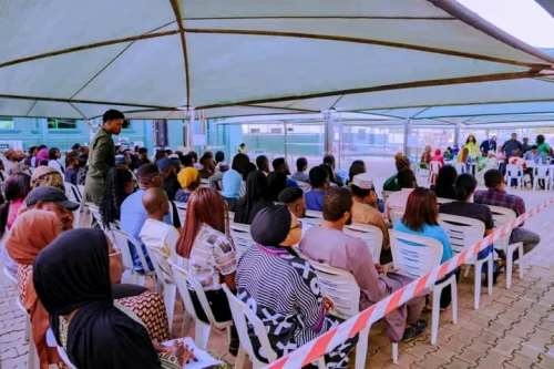 45,689 Jostle For NNPC Jobs 1 XGltYWdlc1xjb250ZW50XDEyNzIwMjQyMzEzN19jMjBiZTg0NzY5MTQ0OWI2YmUzMmViNzAzNDE3M2YwNi5qcGVnfDUwMHwzNTB8