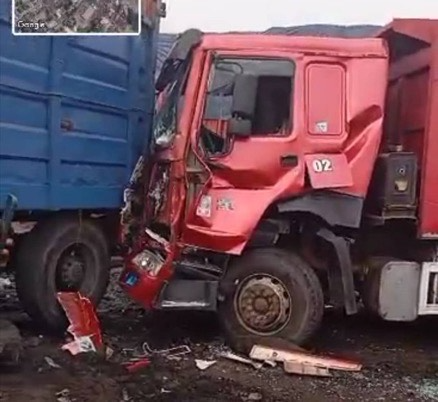 1 Dies As Truck Rams Into Pedestrian In Lagos 1 accident
