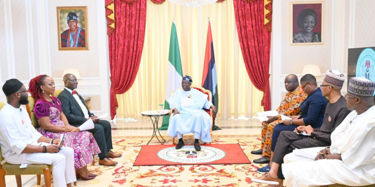 PRESIDENTIAL MEDIA CHAT