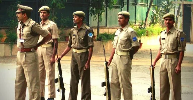 Indian Police Uncover Nigerian Cyber Fraud Gang Buying Bank Accounts 1 why dont we start body cams for indian police it will help v0 xgdy07i13tja1