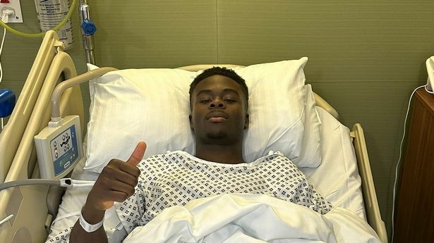 Saka Returns To Arsenal's Training Group After Surgery 1 0 saka hospital