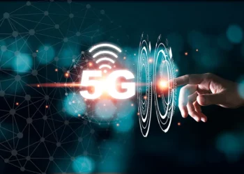 5G Growth Faces Infrastructure, Adoption Hurdles Despite Promising Future