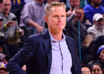 NBA: Warriors Suffering Crisis Of Confidence, Says Kerr