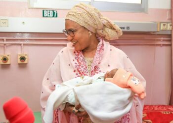 PICTORIAL: First Lady Remi Tinubu Unveils Abuja’s First Baby Of The Year 2025
