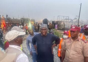 NGF Chairman AbdulRazaq Visits Niger Over Petrol Tanker Explosion