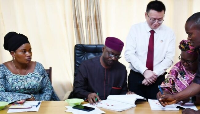 Oyo Agency Signs N16bn Contract For 68km Road Project 1 IMG 20250124 WA0075 750x430 1 e1737737598844