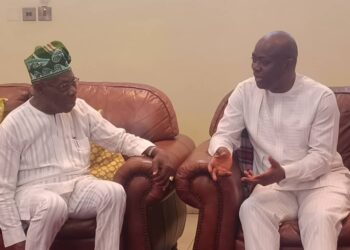 Obasanjo, Arapaja Pay Condolence Visit To Makinde Over Brother’s Death
