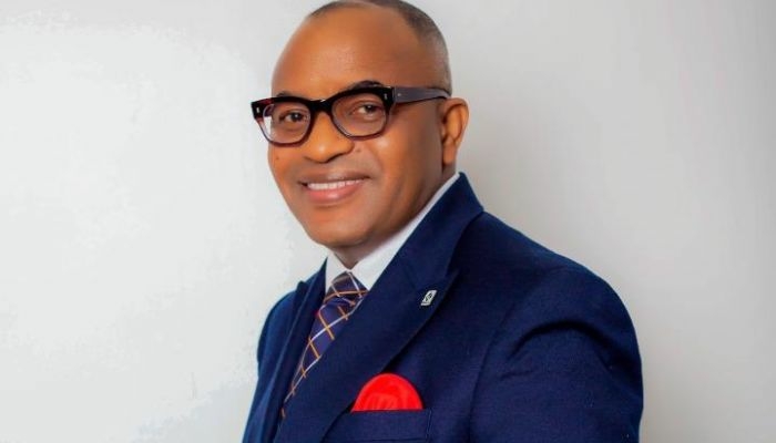 Sovereign Trust Insurance Boss Wins Outstanding Insurance CEO Awards 1 xr:d:DAEuk1yrPx4:4275,j:31591775231,t:22072705